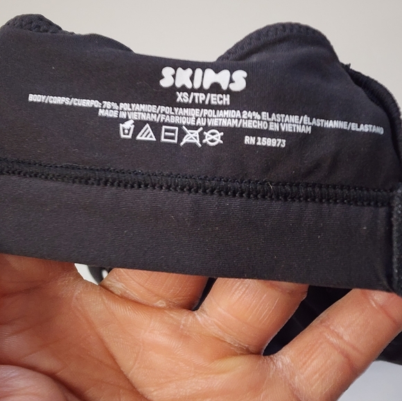 Skims Fits Everybody Scoop Bralette Womens XS Onyx 30D 32A 32B 32C - Picture 6 of 8